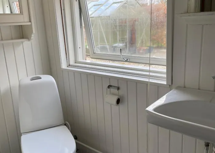 Lindegaarden Villa *